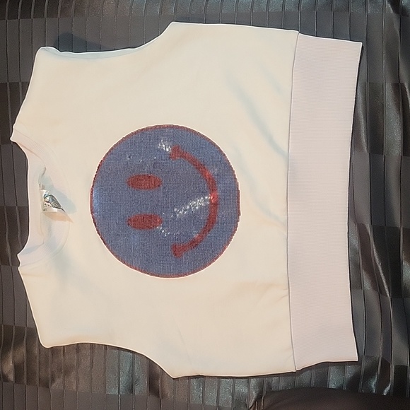 QUEEN OF SPARKLES Tops - Queen of sparkles shoulder pad tank top